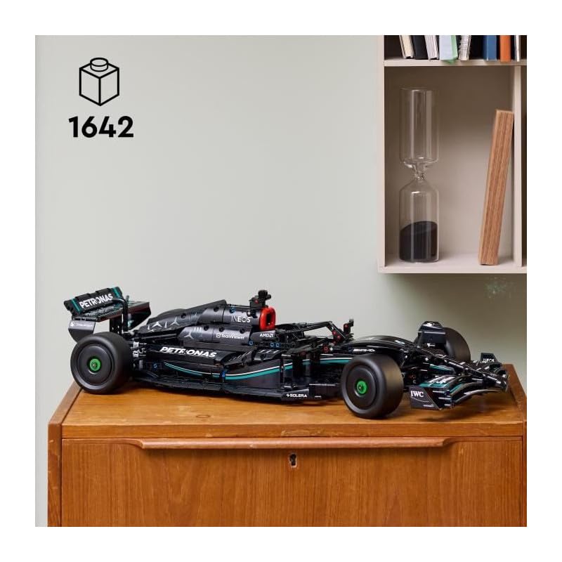 LEGO Technic Mercedes-AMG F1 W14 E Performance Set für Erwachsene, Maßstabsgetreuer Rennwagen Modellbausatz,