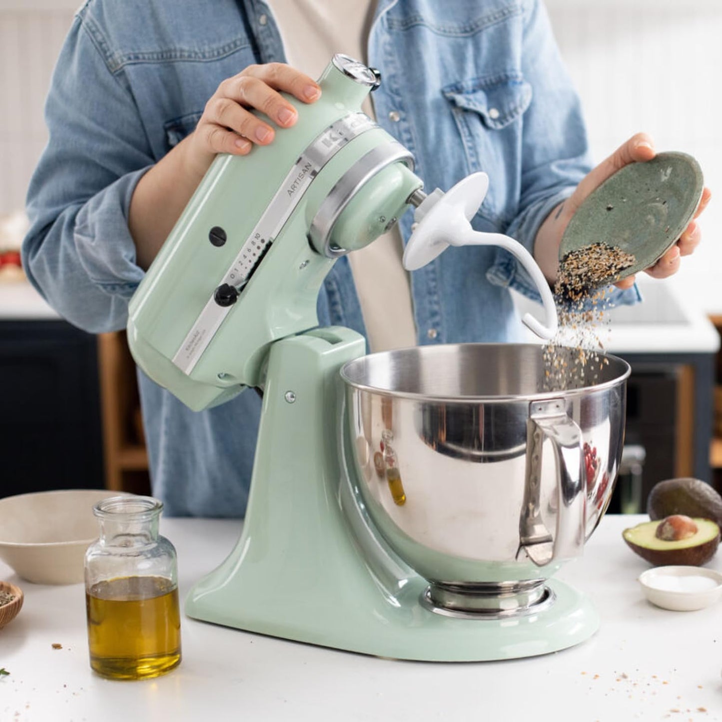 KitchenAid Küchenmaschine I Artisan I Kippbarem Food Processor I Teigknetmaschine mit 5 Zubehör |