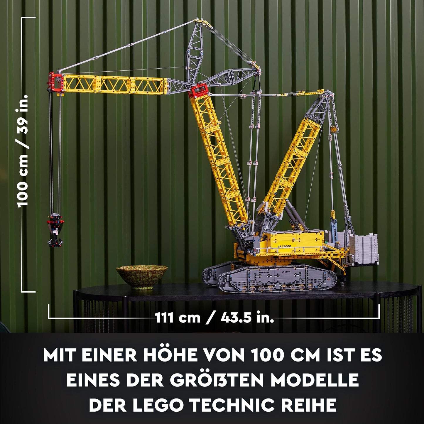 LEGO Technic Liebherr LR 13000 Raupenkran Set, Baue das ultimative ferngesteuerte Baufahrzeug-Modell mit Control+ App,